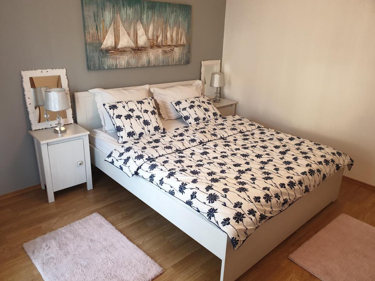 Apartments Mare Banjol 외부 사진
