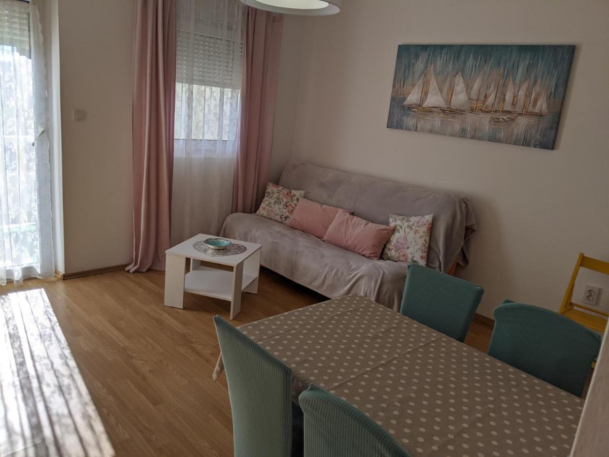 Apartments Mare Banjol 외부 사진